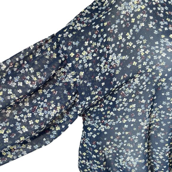 🌸 Reitmans L Floral 3/4 Sleeve Top Feminine & Effortless Chic - Picture 4 of 13